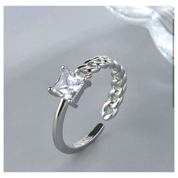 The Multi Ring adjustable 925 half link ring with cubic zirconia - Picture 4 of 4